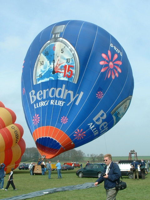 Balloon G-BZFG - Benadryl